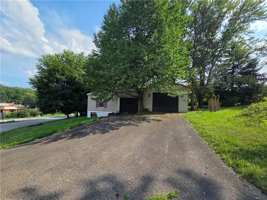 807 Beatty Village Rd., Latrobe, PA 15650 - #2