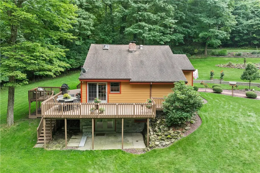 151 Kyle Rd, Valencia, PA 16059 - #3