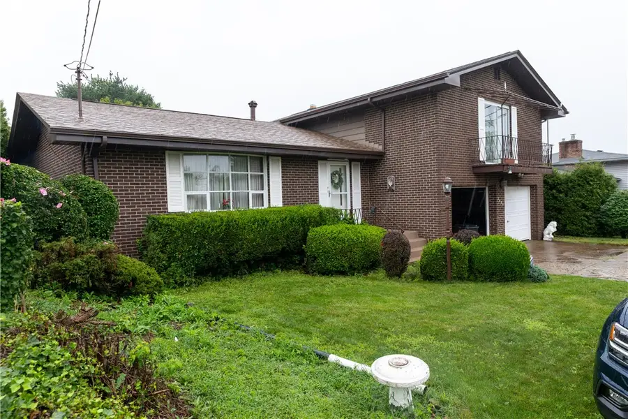 2406 Old Elizabeth Rd, West Mifflin, PA 15122 - #2