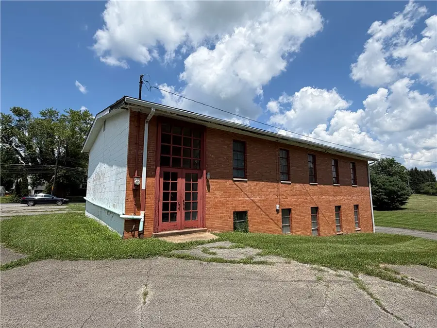 7190 Vine St, Enon Valley, PA 16120 - #3