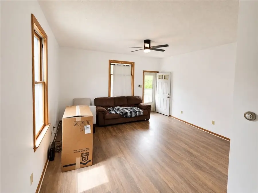 214 Thompson Ave, Donora, PA 15033 - #3