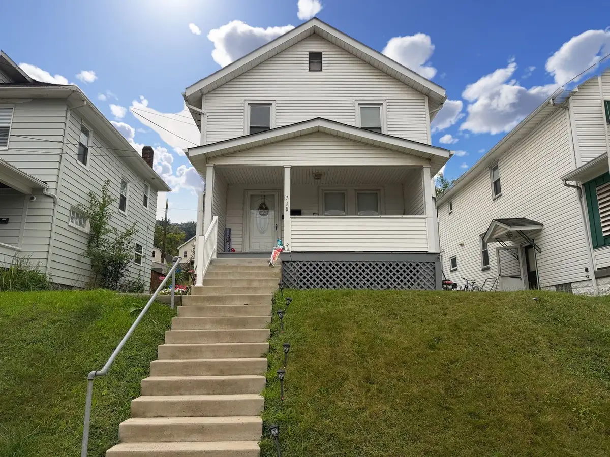 718 7th Avenue, Coraopolis, PA 15108 - #1