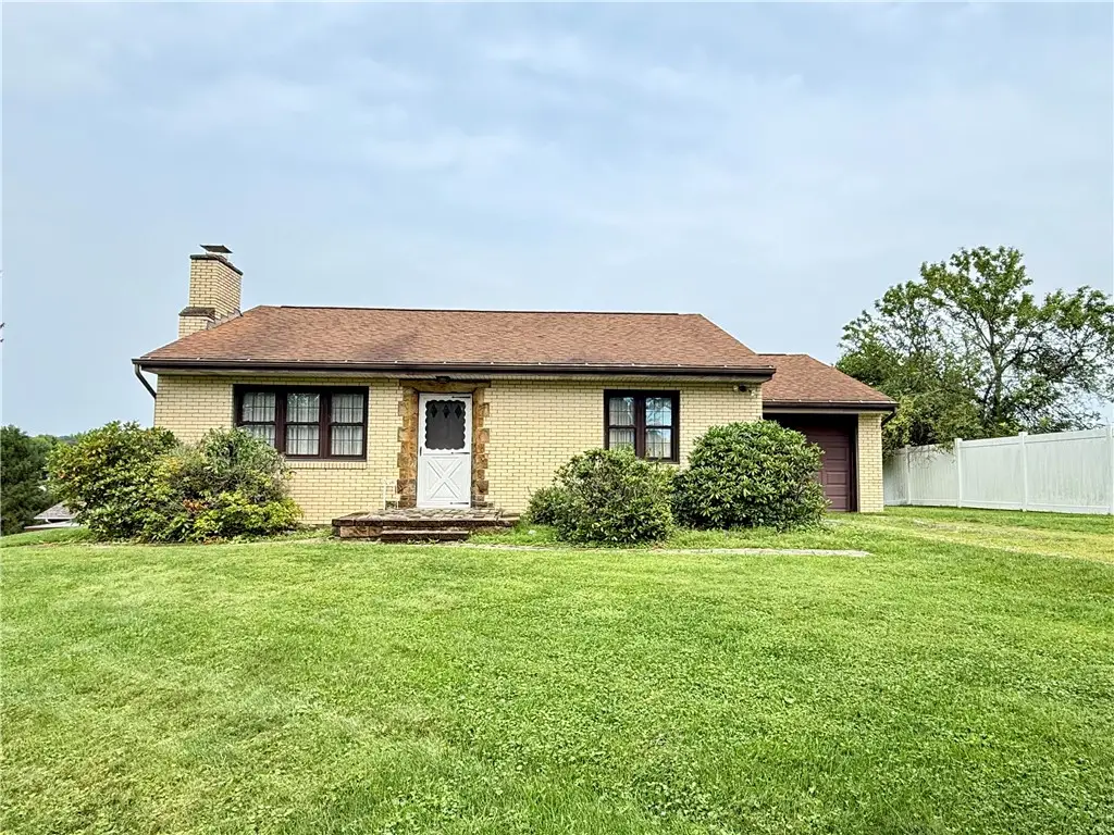 8321 E Van Buren Dr, Pittsburgh, PA 15237 - #1
