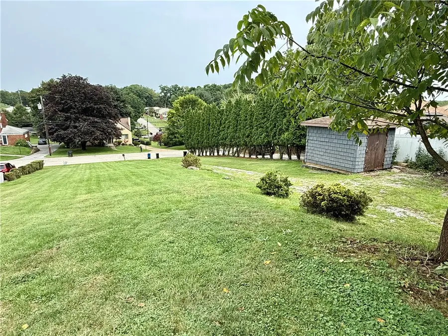 8321 E Van Buren Dr, Pittsburgh, PA 15237 - #3