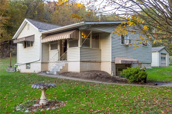 181 Firden Ln, Elizabeth, PA 15037