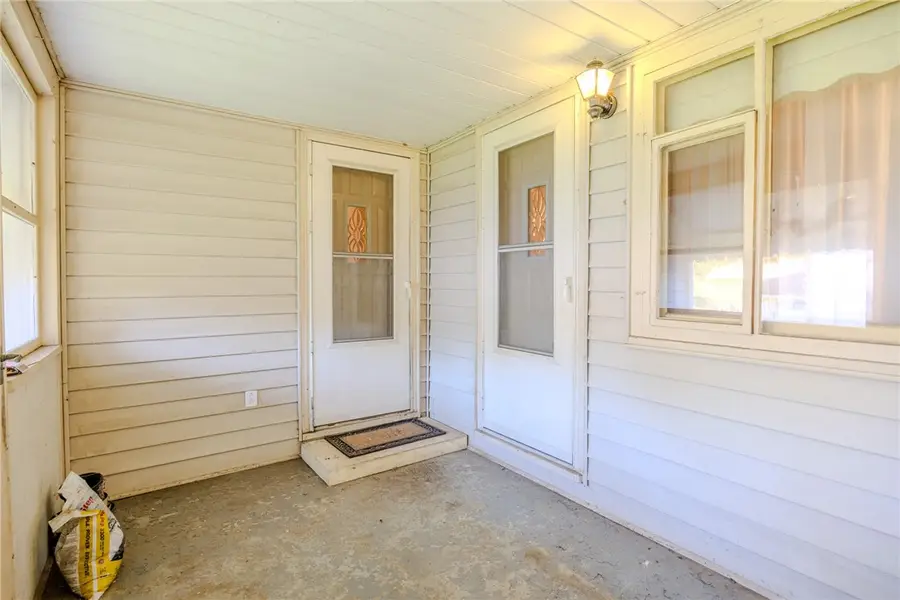 181 Firden Ln, Elizabeth, PA 15037 - #3