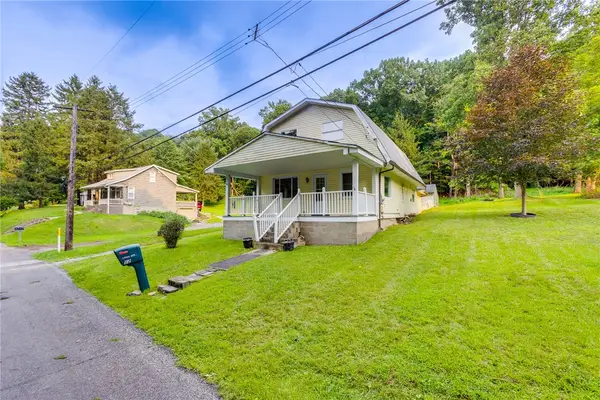 12 Rhodes Ave, Sewickley, PA 15143