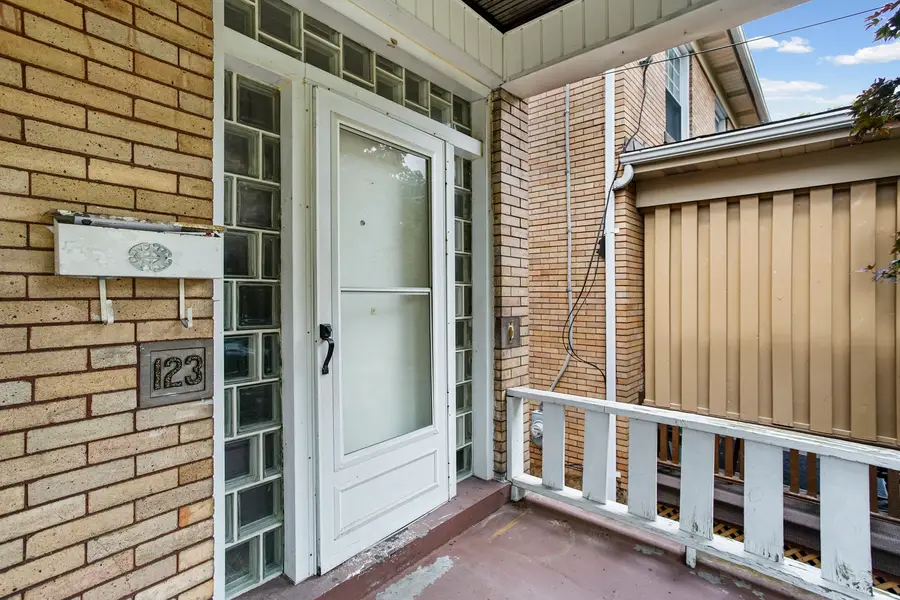 123 E Agnew Avenue, Pittsburgh, PA 15210 - #3