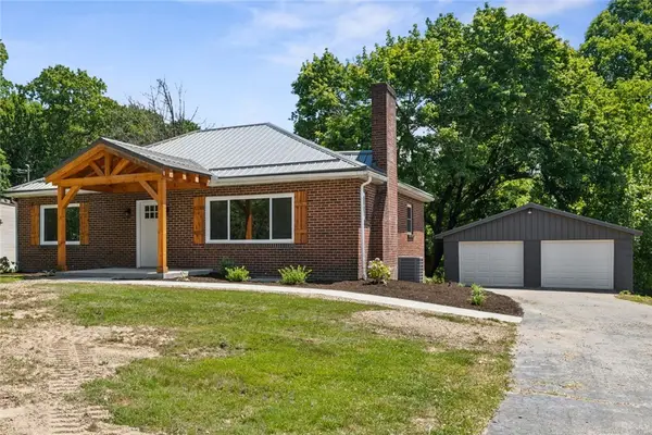 4533 Ridgeview Dr, Greensburg, PA 15601