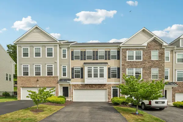 18 Remington Drive, Washington, PA 15301