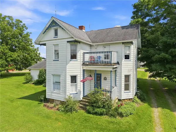 19960 Bockman Hollow Rd, Saegertown, PA 16433