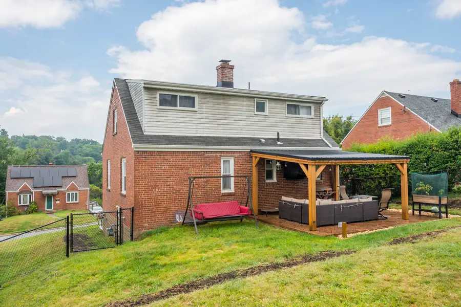 245 Lynn Drive, Pittsburgh, PA 15236 - #2