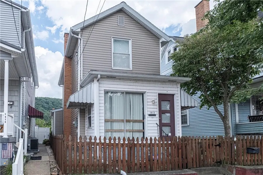 1912 4th Ave, Beaver Falls, PA 15010 - #2
