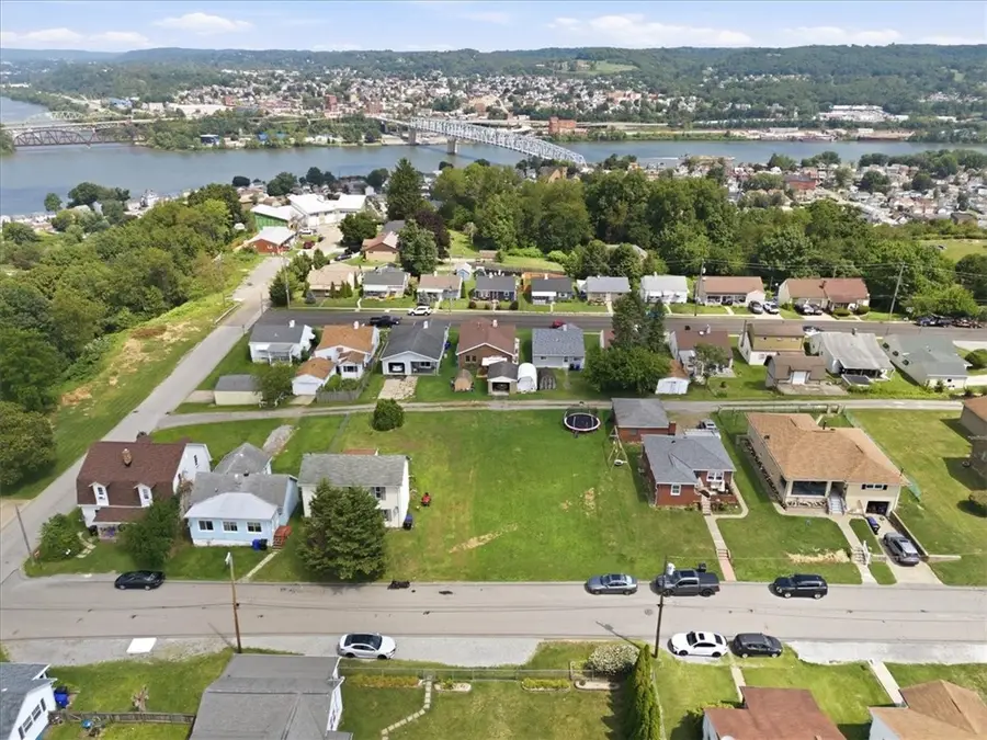 615 Kaye Ave, Monaca, PA 15061 - #3