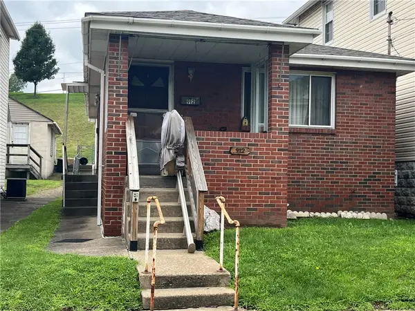 912 Vermont Ave, Glassport, PA 15045