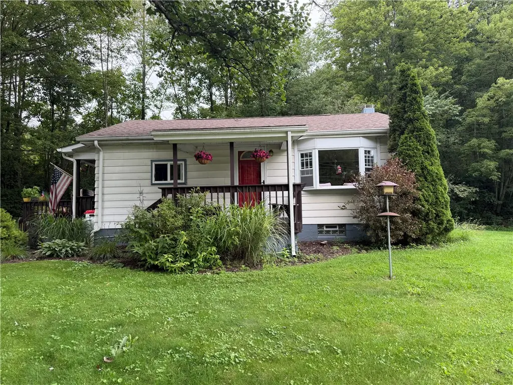 1048 Parkwood Rd, Indiana, PA 15701 - #1