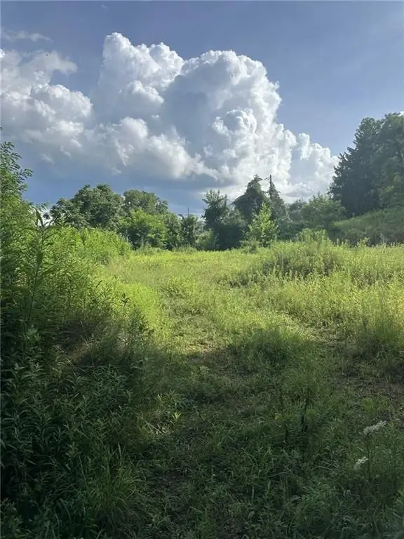 360 Old Abers Creek Rd, Pittsburgh, PA 15239 - #1