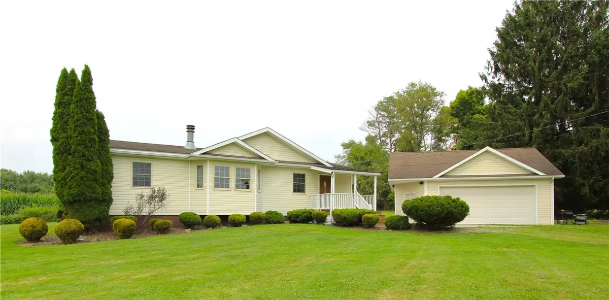 105 Sunset Rd, Hermitage, PA 16148 - #1