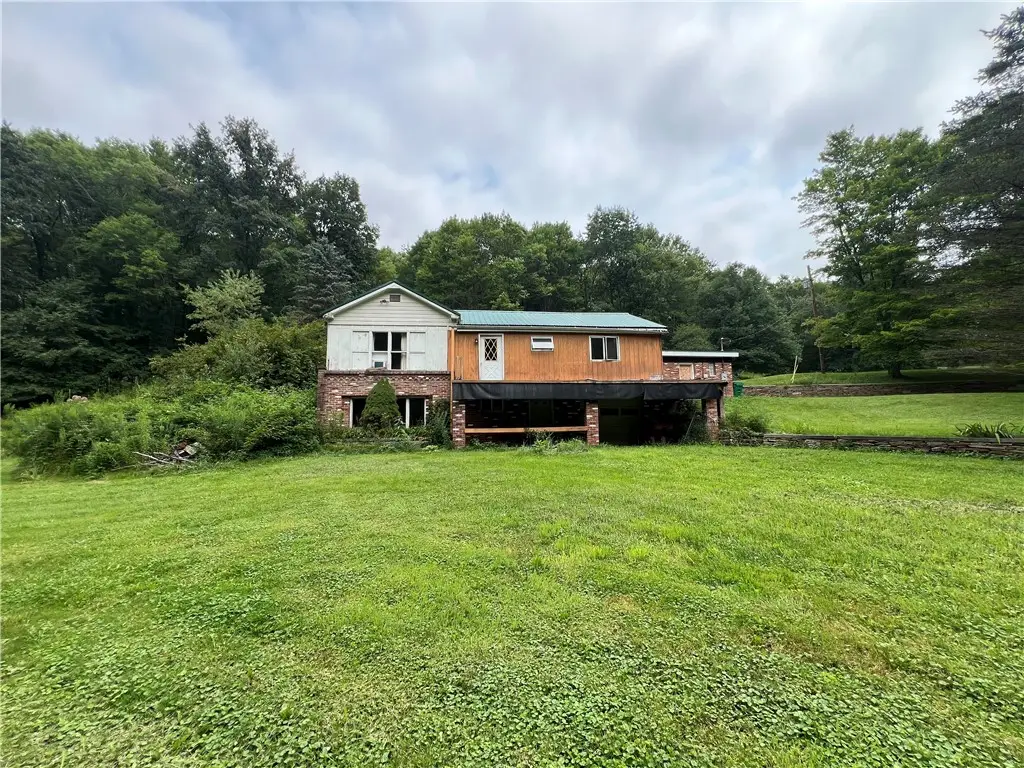 196 Rimp Rd, Butler, PA 16002 - #1