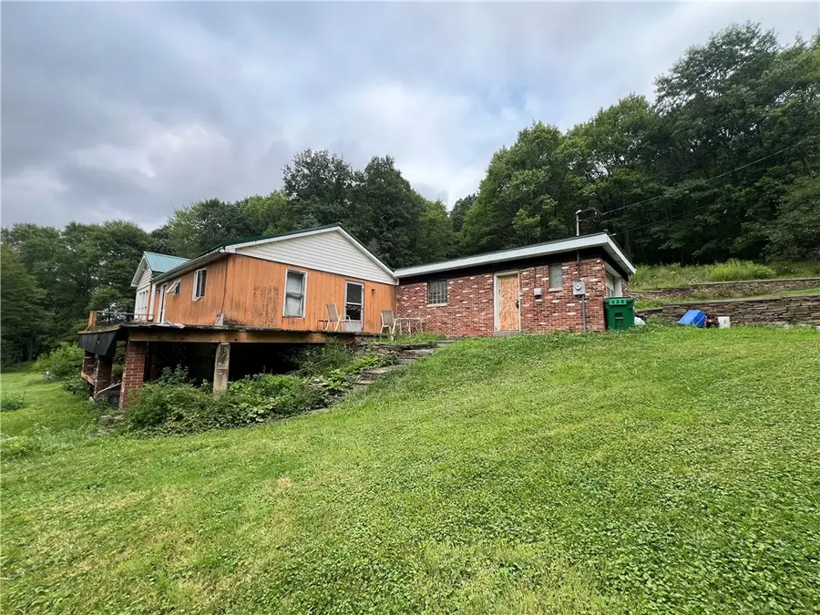 196 Rimp Rd, Butler, PA 16002 - #2