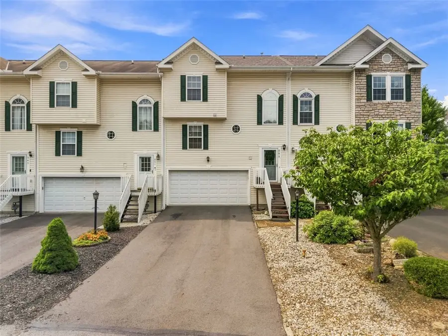 553 Ten Point Ln, Cranberry, PA 16066 - #3