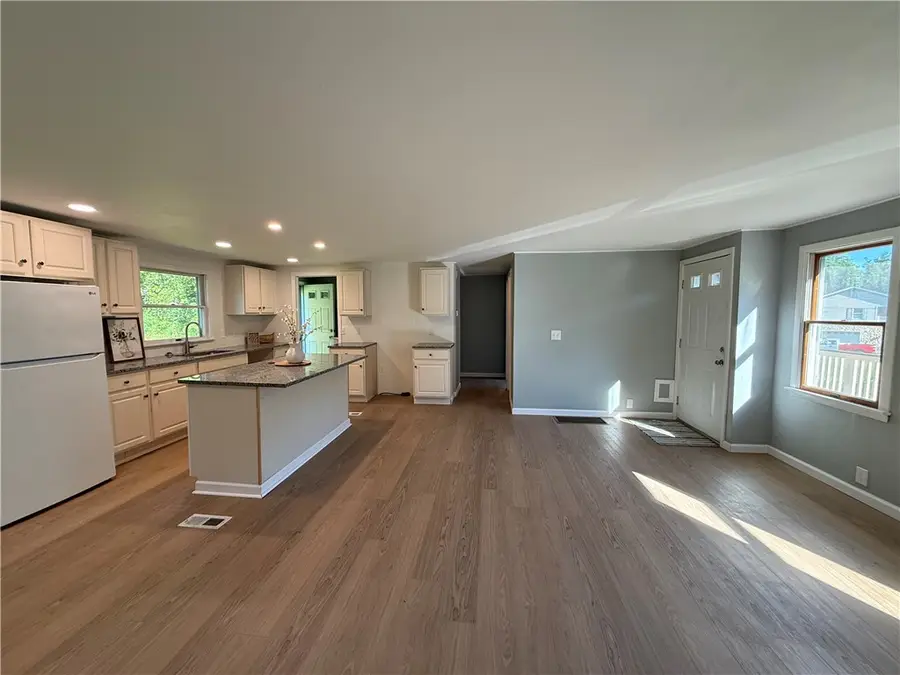 1285 Old Pulaski Rd, New Castle, PA 16105 - #3