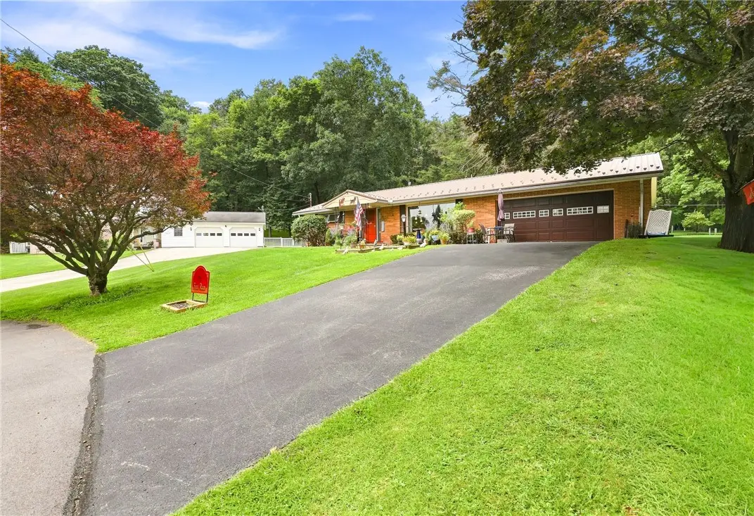 114 Cambridge Road, Johnstown, PA 15905 - #1
