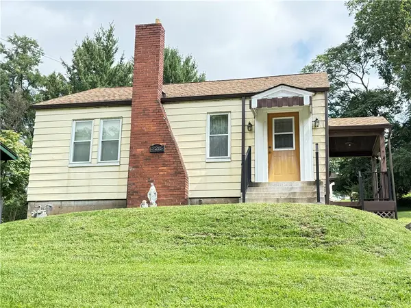 3215 Cypress St., West Mifflin, PA 15122