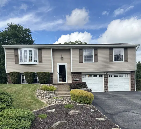 171 Autumn Drive, Trafford, PA 15085