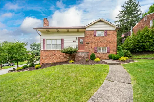 428 Brierly Ln, Pittsburgh, PA 15236