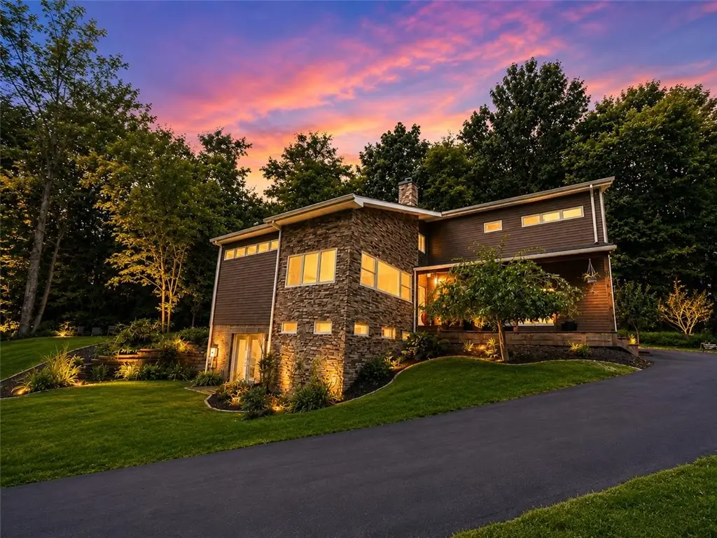 236 Hespenheide Rd, Mars, PA 16046 - #1