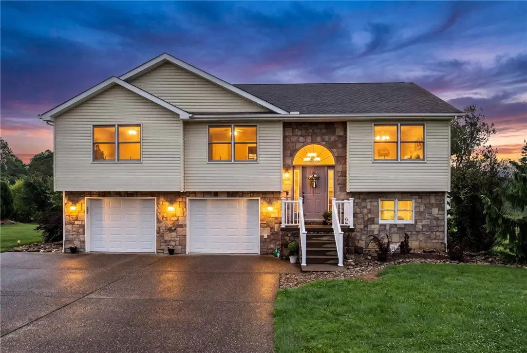 151 Rosewood Dr, Greensboro, PA 15338 - #1