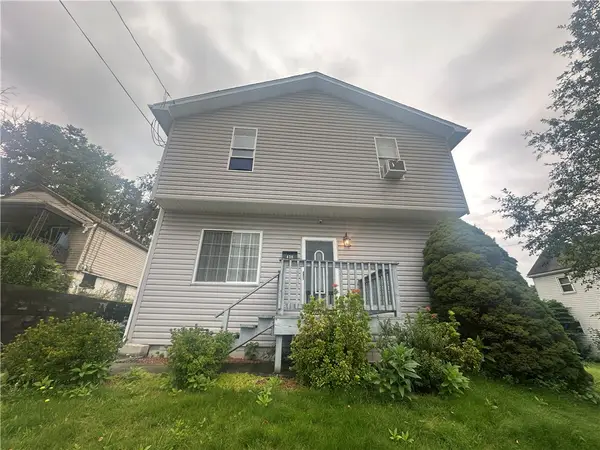 438 Earl Ave, New Kensington, PA 15068