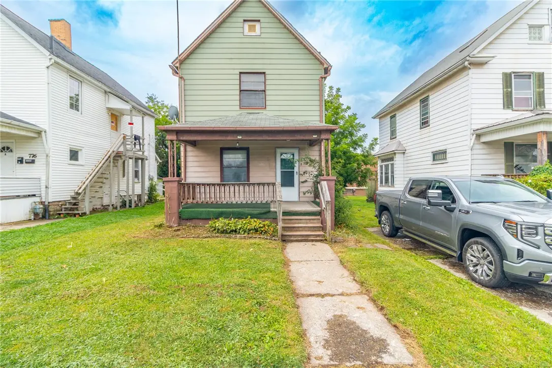 768 Baldwin Ave, Sharon, PA 16146 - #1
