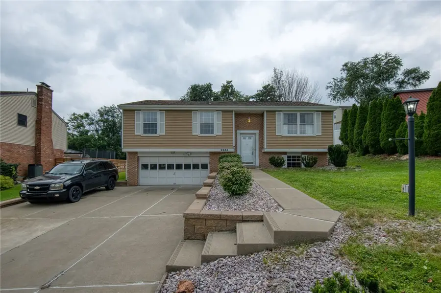 2833 Dolores Dr, South Park, PA 15129 - #2
