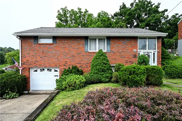 3791 Cynthia Dr, Pittsburgh, PA 15227