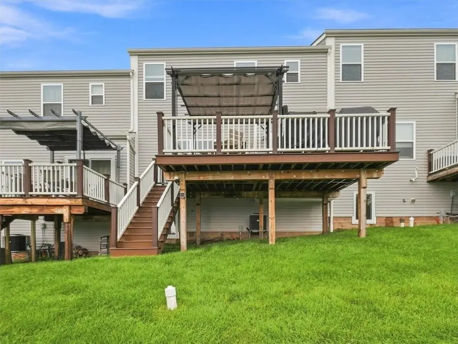 2503 Canterbury Dr, Imperial, PA 15126 - #3