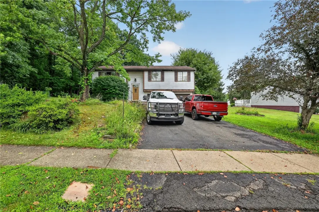 575 Apollo Dr, Freedom, PA 15042 - #1
