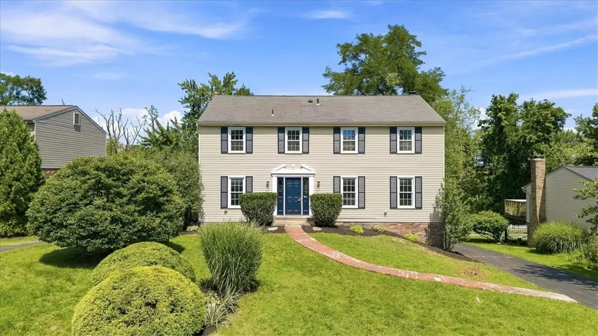 3409 Cramlington Dr, Gibsonia, PA 15044 - #1