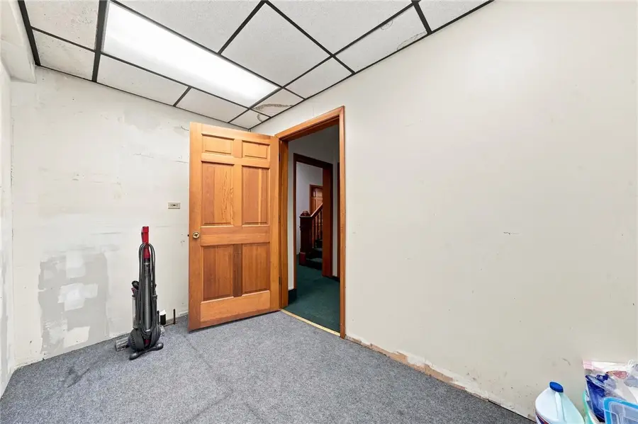 521 West Newton Street, Greensburg, PA 15601 - #3