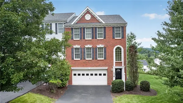 1038 Woodlawn Dr, Canonsburg, PA 15317