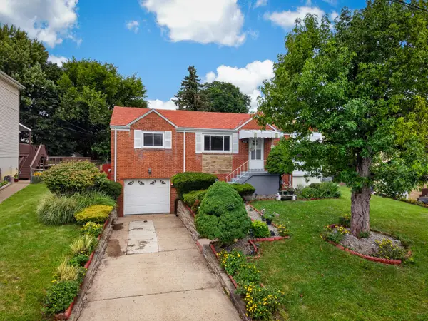 424 Lois Drive, Pittsburgh, PA 15236
