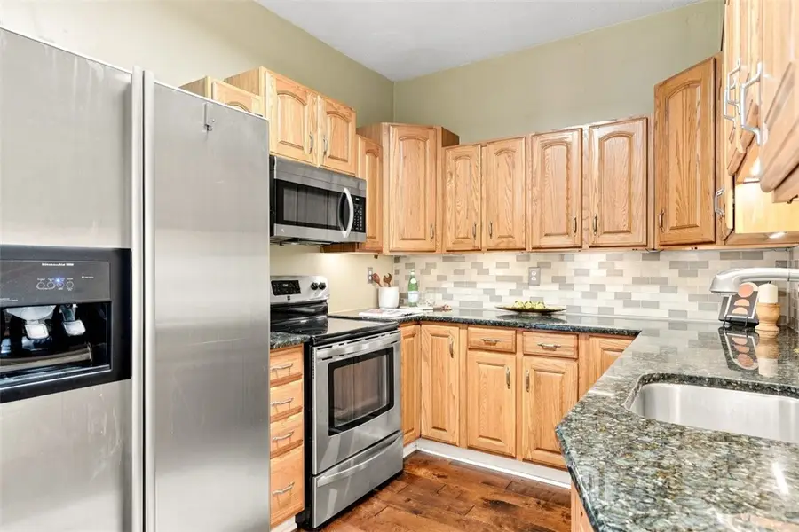 102 Martsolf Ave, Pittsburgh, PA 15229 - #3