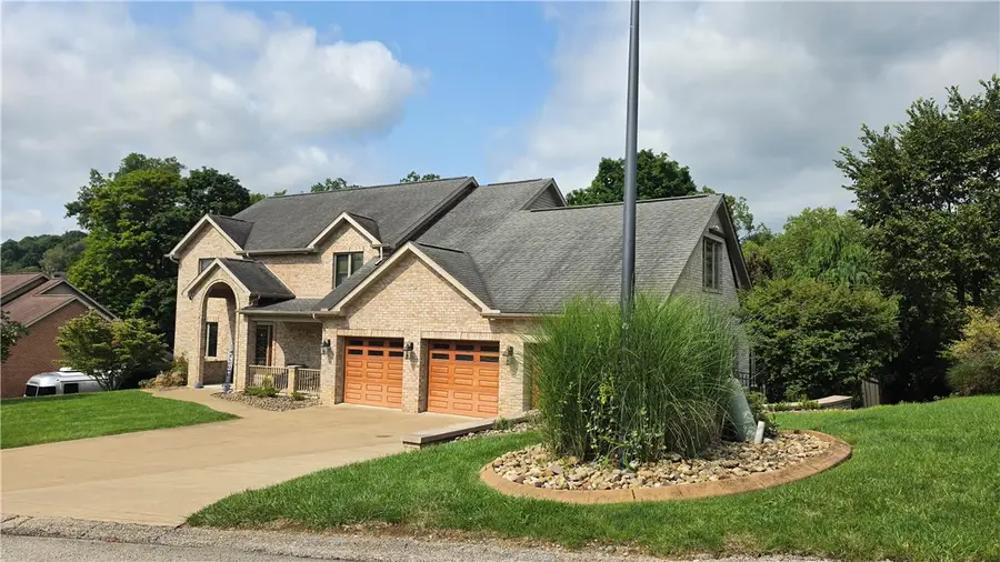 2182 Bradbury Ln, North Huntingdon, PA 15642 - #2