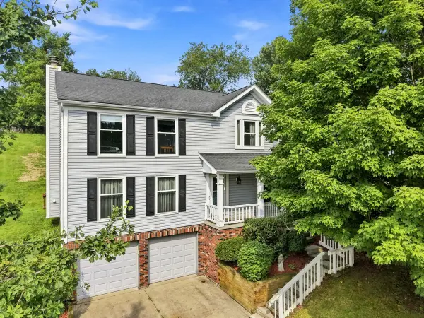 215 Leaside Drive, Monroeville, PA 15146