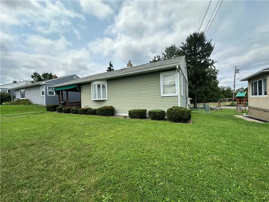 1402 Washington Blvd, Port Vue, PA 15133 - #2