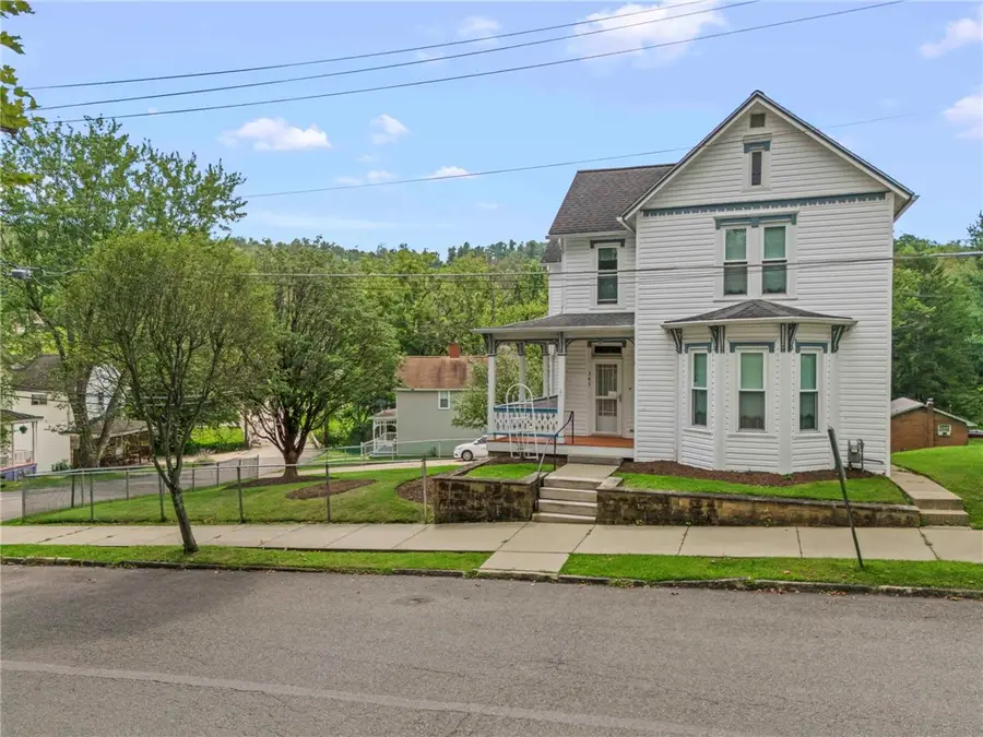 343 Dewey Ave, Washington, PA 15301 - #2