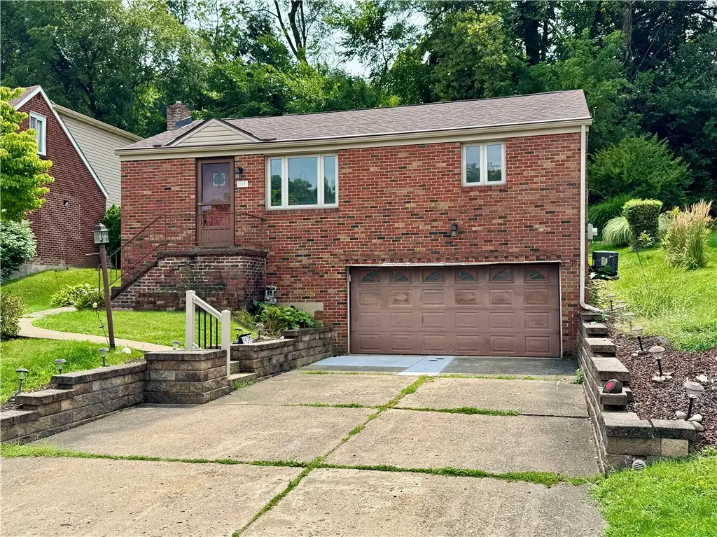 118 Sunrise Dr, Pittsburgh, PA 15236 - #1