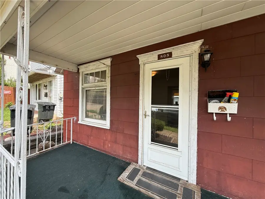808 Meadow Ave, Charleroi, PA 15022 - #2