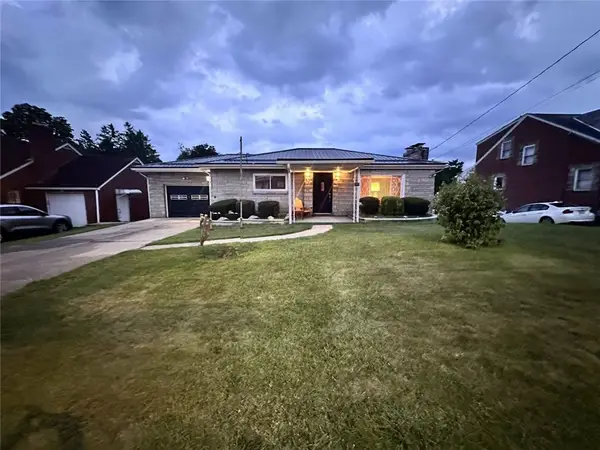 515 1st St, Canonsburg, PA 15317